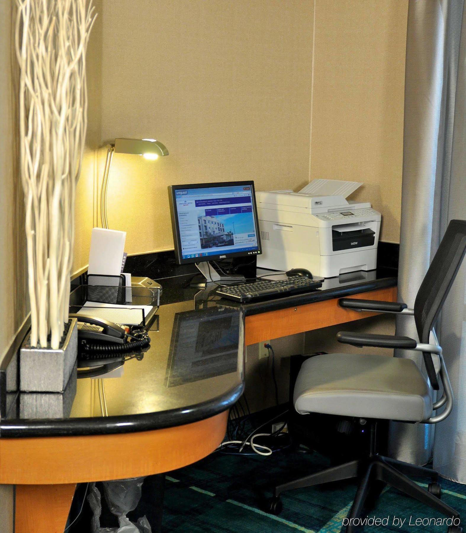 Springhill Suites Galveston Island Екстериор снимка